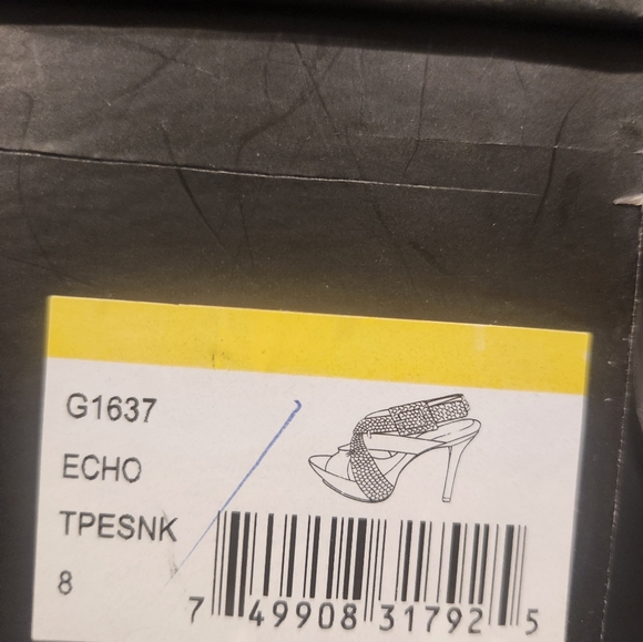 L.A.M.B. Leather Heels - Picture 3 of 11